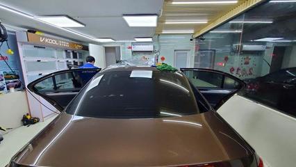 汽车玻璃贴膜的必要性与大众速腾贴膜效果解析