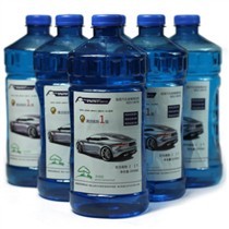 极限驾驶视角 深度解析极境汽车防冻玻璃水的去污与抗寒之道